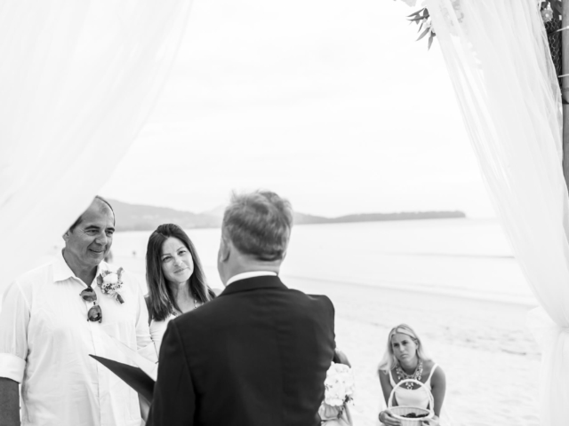 Beach marriage celebrant phuket (1)