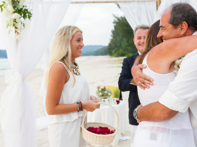 Beach marriage celebrant phuket (14)