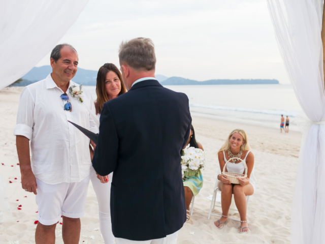 Beach marriage celebrant phuket (2)