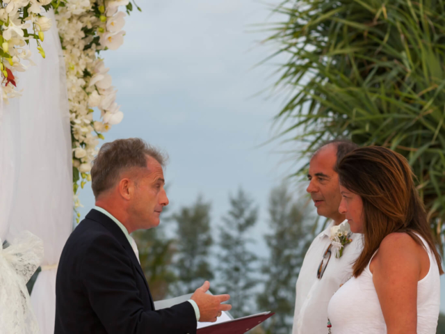 Beach marriage celebrant phuket (4)