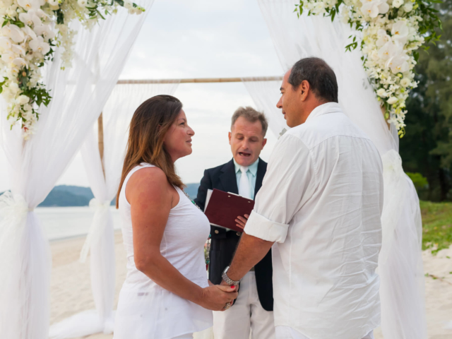 Beach marriage celebrant phuket (8)