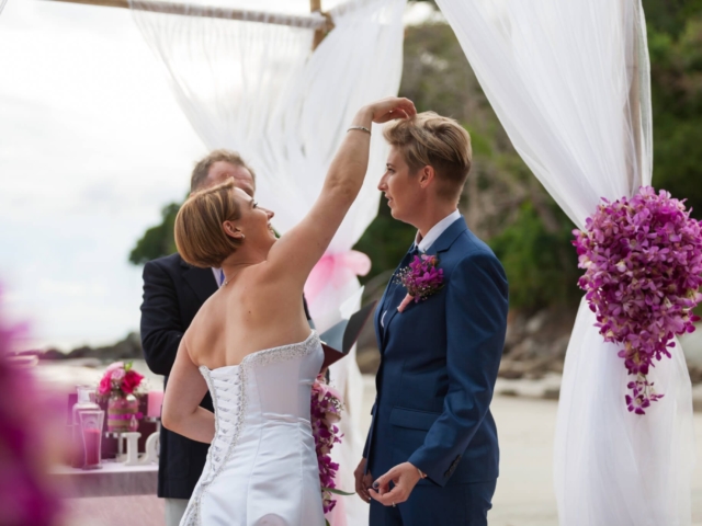 Beach wedding celebrant (10)