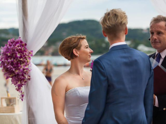 Beach wedding celebrant (13)