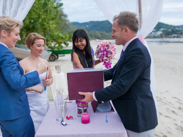 Beach wedding celebrant (17)