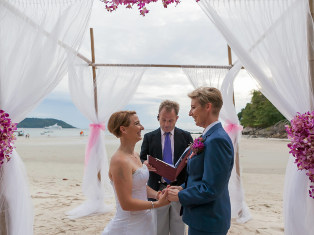 Beach wedding celebrant (3)