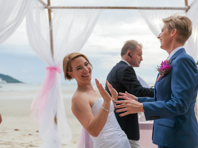 Beach wedding celebrant (6)