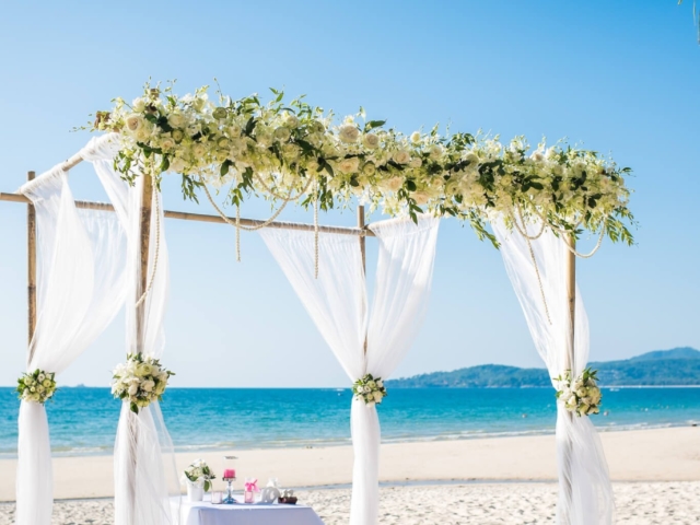 Phuket beach wedding celebrant (2)