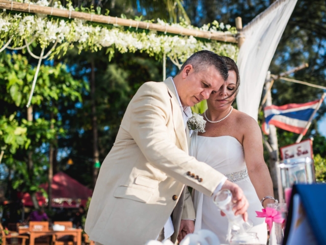 Phuket beach wedding celebrant (24)