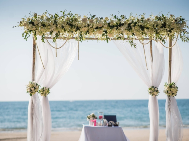 Phuket beach wedding celebrant (3)