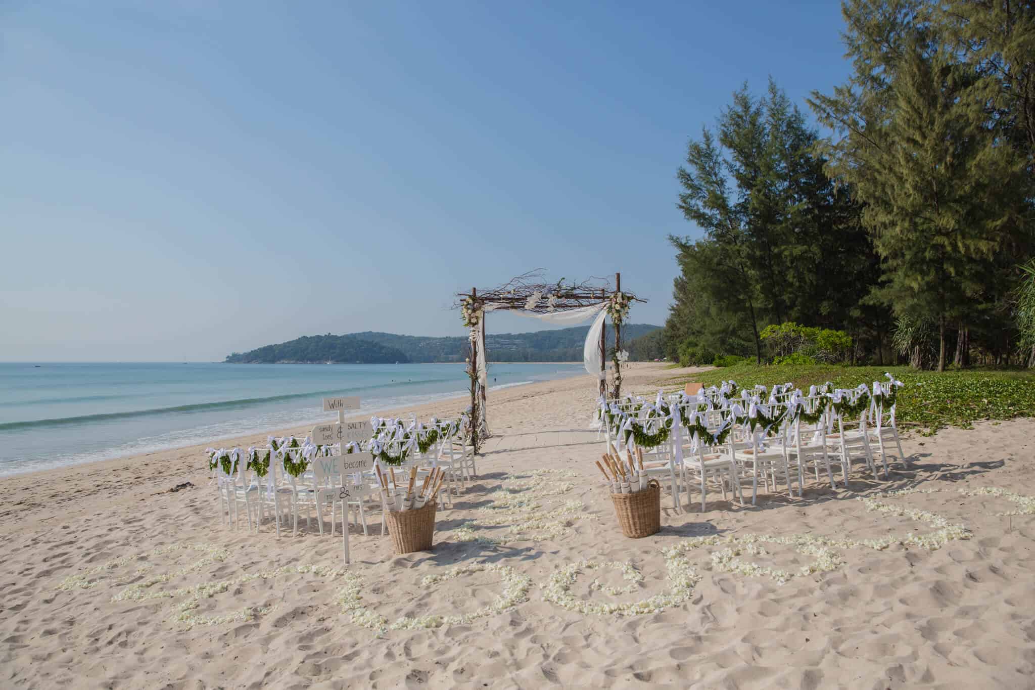 Beach destination wedding celebrant phuket (1)