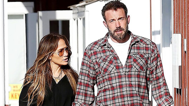 Ben Affleck Seen Carrying Wedding ceremony Ring After Marrying J.Lo: Pictures – Hollywood Life - Neccessary Presence