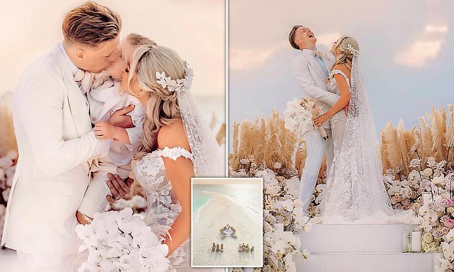 Jordan Pickford celebrates his marriage to Megan Davison with a Maldives beach wedding ceremony | Daily Mail Online