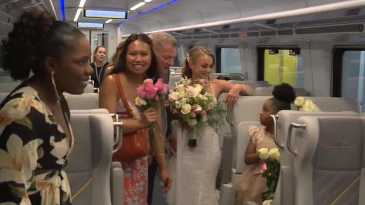 South Florida Couple Holds Wedding Ceremony on Brightline Train – NBC 6 South Florida
