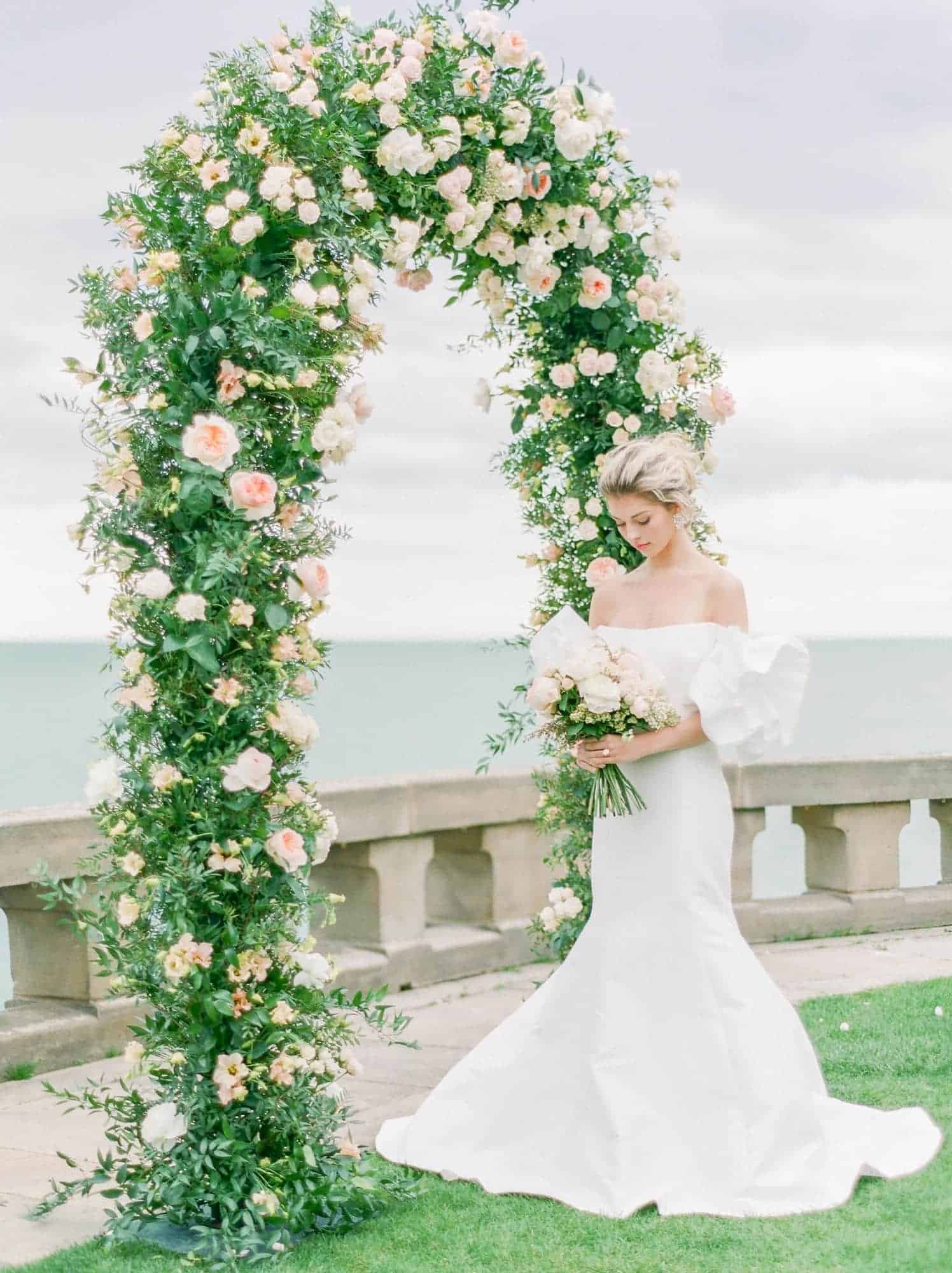 8 Outdoor Wedding Ceremony Styles - David Austin Wedding and Event Roses